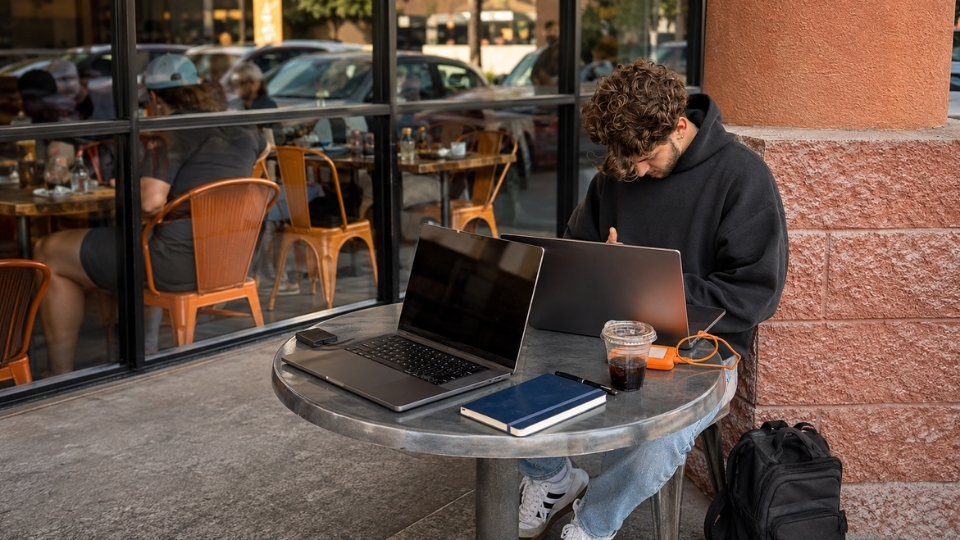 Hybrid workplace compliance